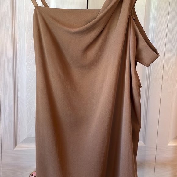 NWT Helmut Lang Asymmetrical Sleeve Silk Blouse in Camel sz S - Picture 4 of 15